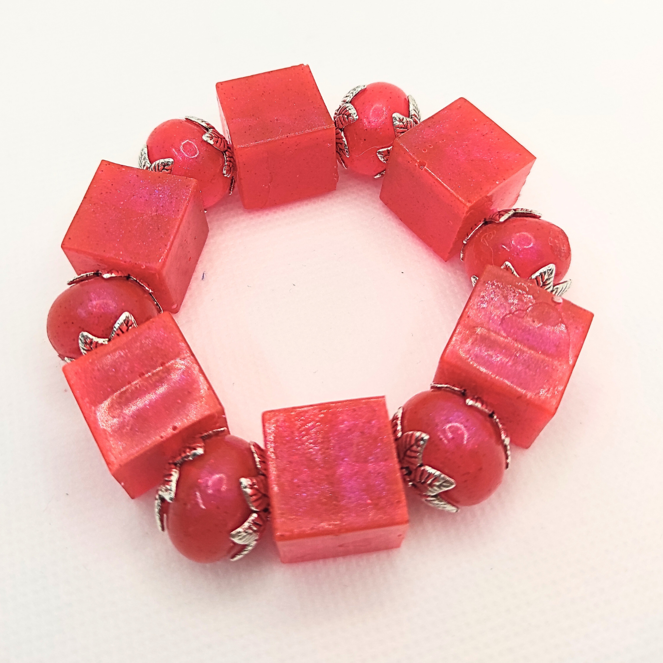 ❤️ Crimson Cube Resin Bracelet ❤️